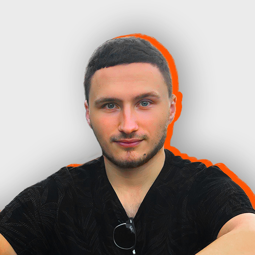 <strong>Віталій&nbsp;</strong><span color-type="color" style="color: #1f1e1e;"><span style="font-weight: 400;">Designer</span></span>